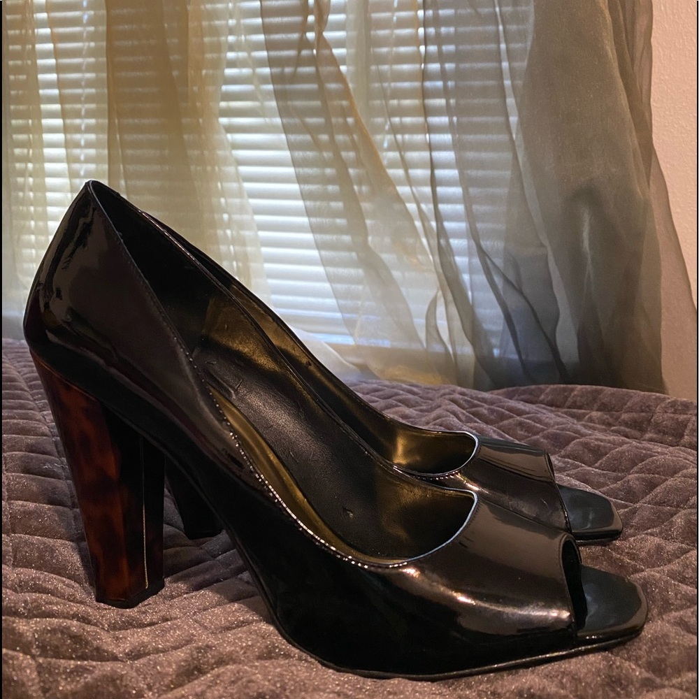 J.Renee peep toe shoes